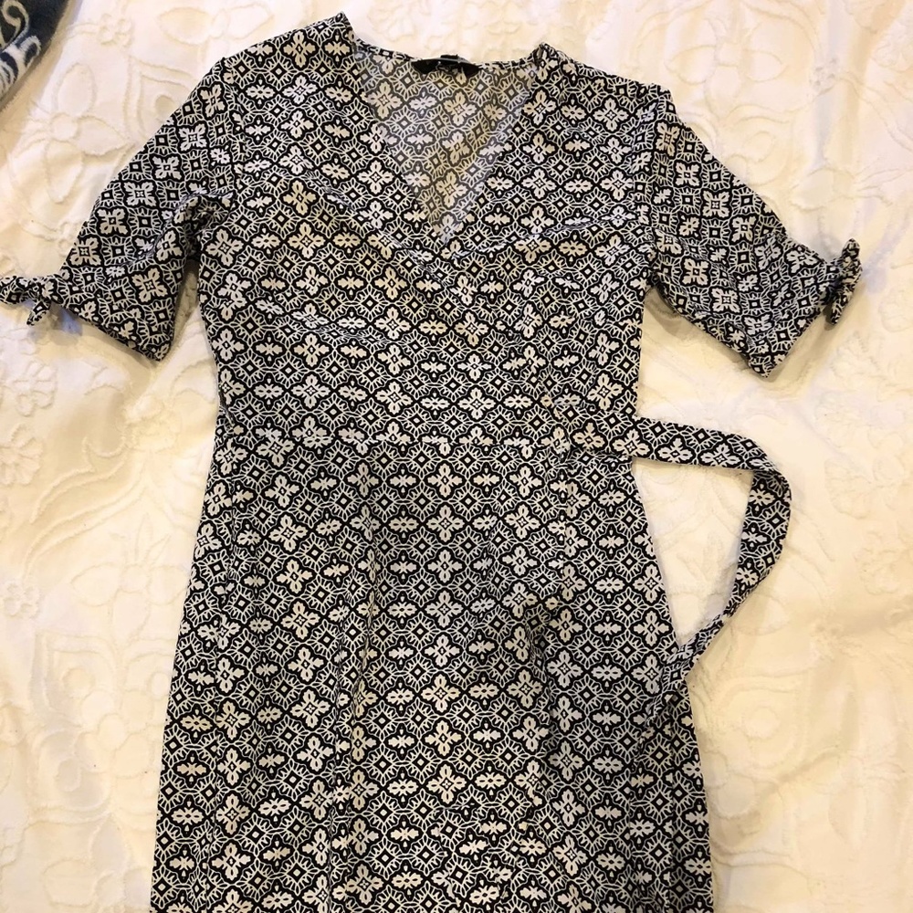 White & Black Pattern Banana Republic Wrap Dress